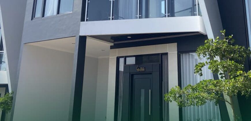 Arrayan Executive