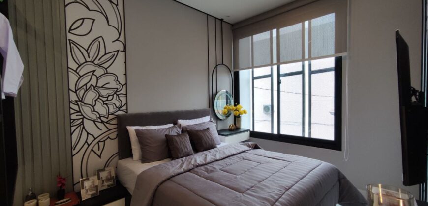 Candella Residence